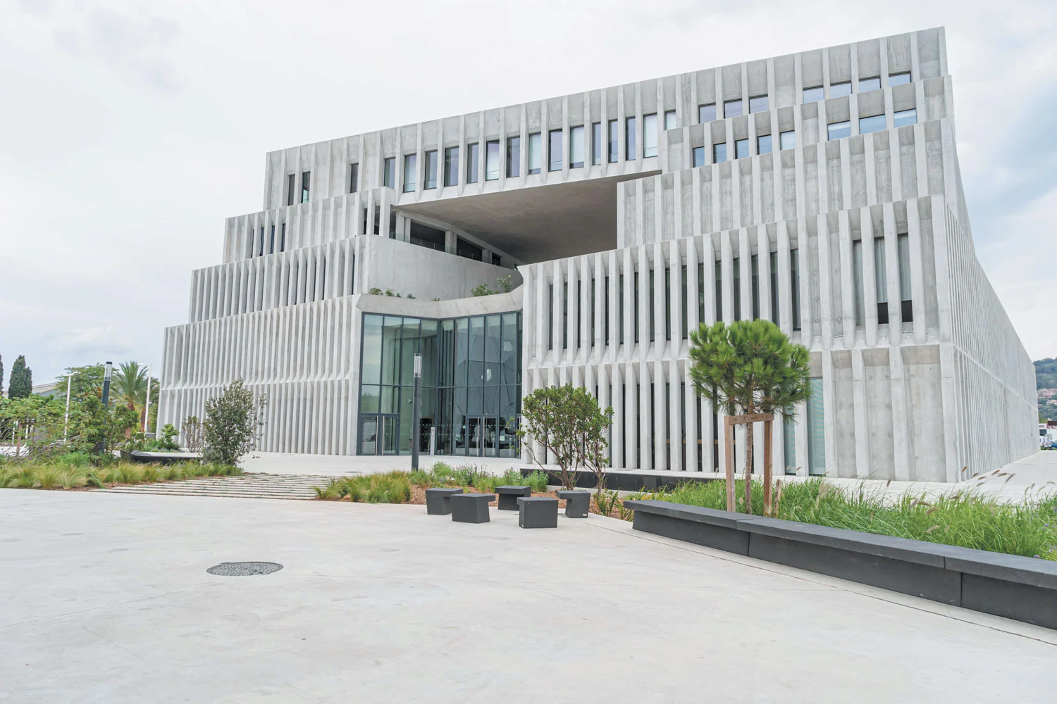 Campus esra Pro cannes cote d'azur